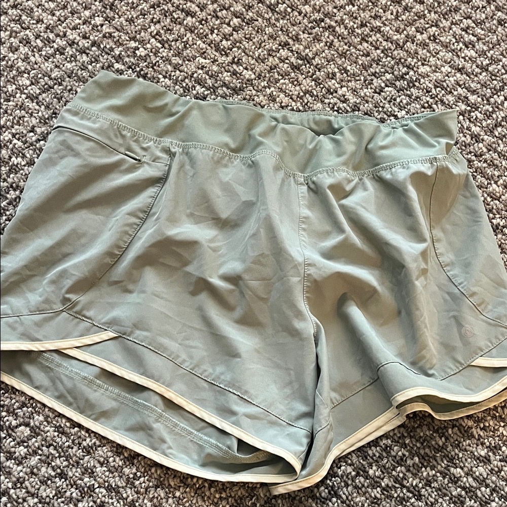 Apana Women's Athletic Shorts in Light Green